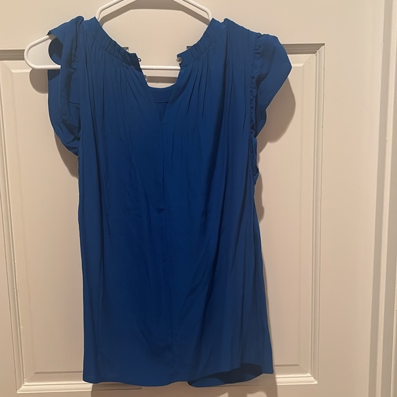 Loft Size Small Royal Blue Flutter Sleeve Top NWT - Picture 3 of 3